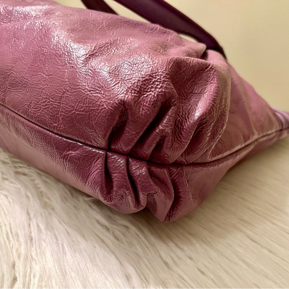 Coach Poppy Raspberry Purple Patent Leather Zipper Tote - Picture 4 of 9